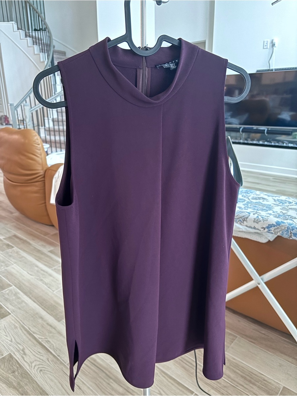 Theory Sleeveless Mock Neck Top - Plum